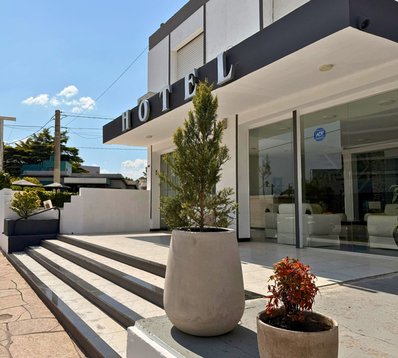 Exterior & Views 2, Hotel Montecarlo PSH, Punilla