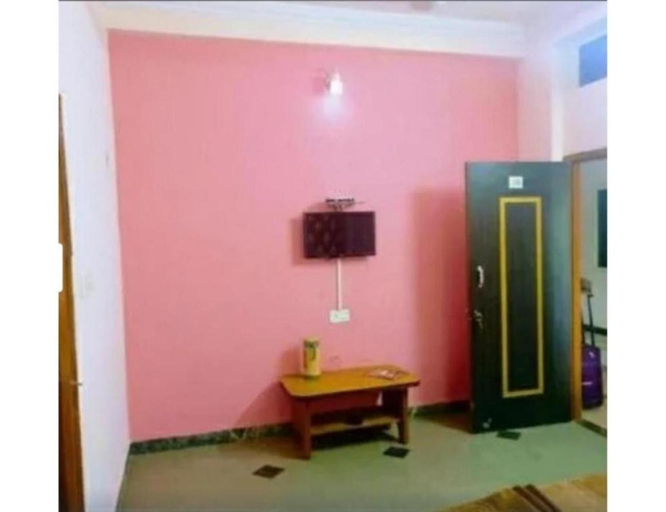Others, Anand Palace, Ujjain, Ujjain