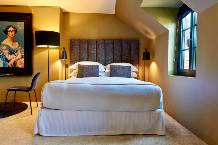 Bedroom 2, Le 10Honfleur, Calvados