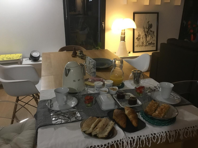 Food & Drinks 4, Maison Fleurie, Pyrénées-Atlantiques