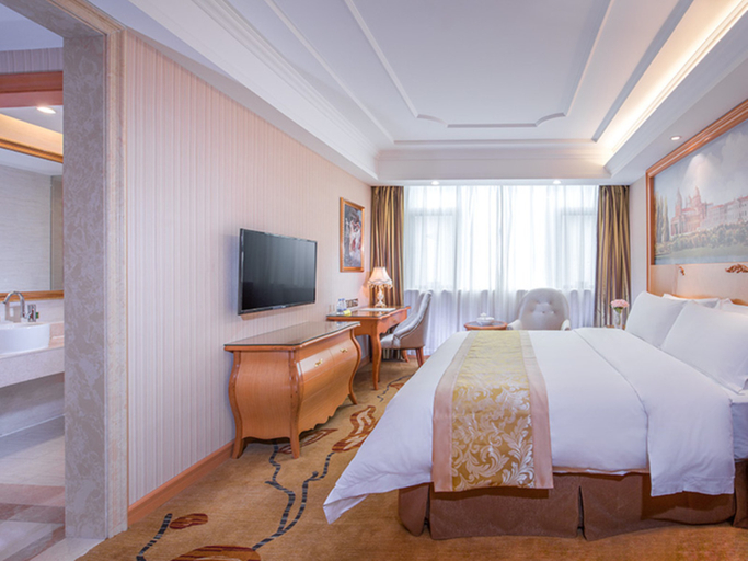Bedroom 2, ウィーン インターナショナルホテル(), Jieyang