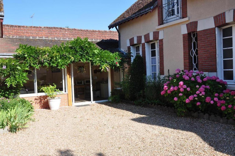 Exterior & Views 4, La Petite Tuilerie, Loir-et-Cher
