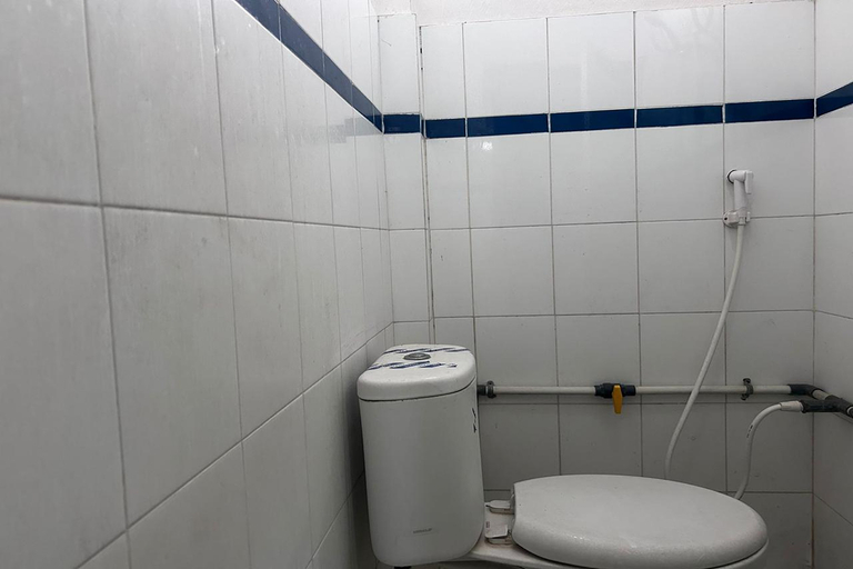 Bathroom 8
