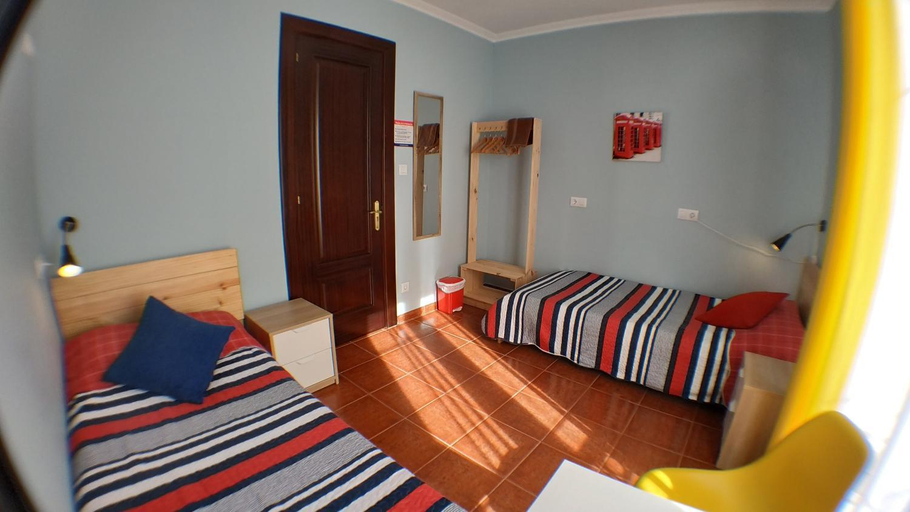 Others 2, Hostel GoodHouse Gijon, Asturias