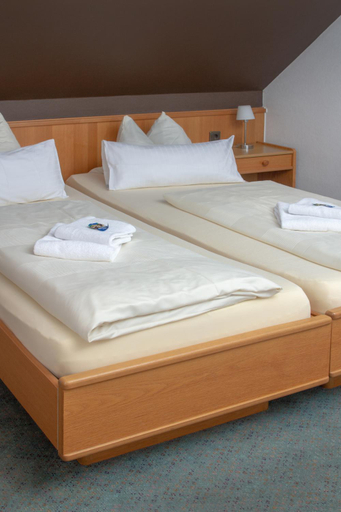 Bedroom 12