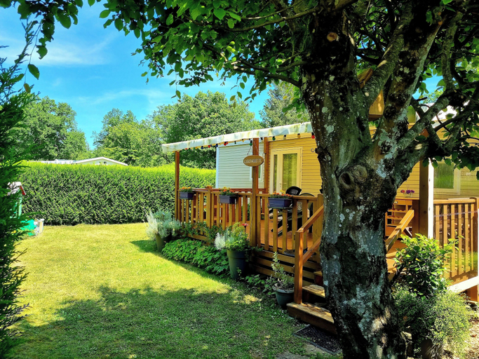 Exterior & Views 2, Camping Charlieu - Nos Studios, Loire