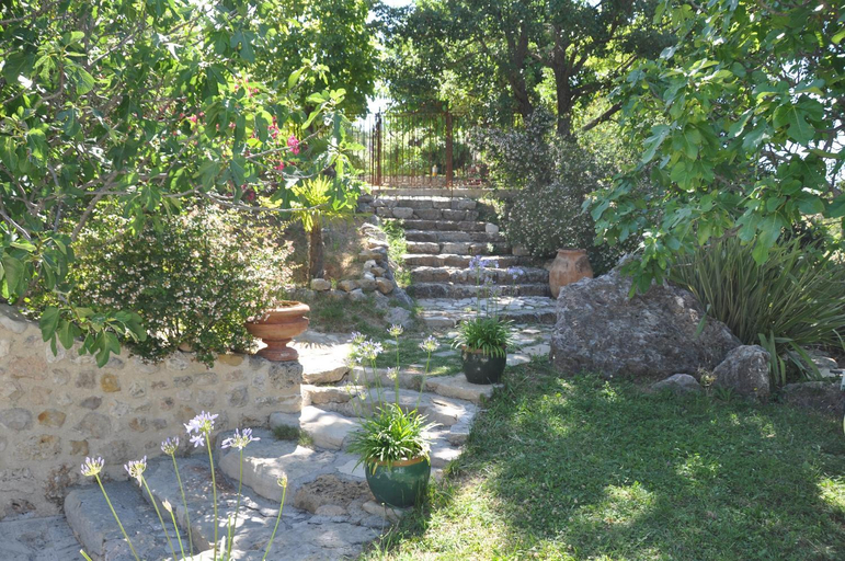 Others 5, Le Jas Du Colombier, Alpes-de-Haute-Provence