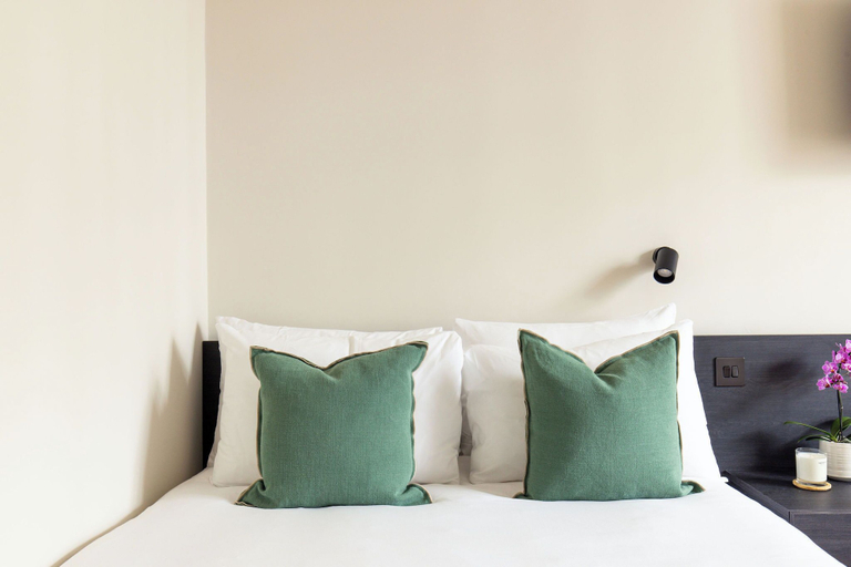 Bedroom 3, FiveM Notting Hill, London