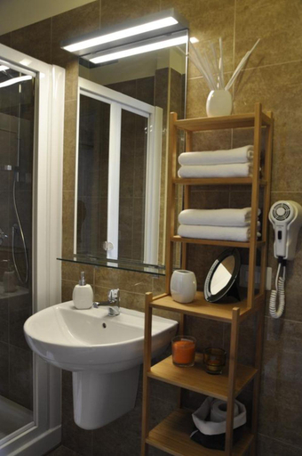 Others 1, B&B Preludio, Matera