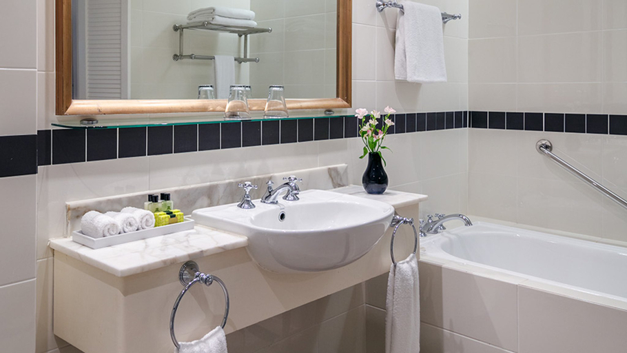 Bathroom 3