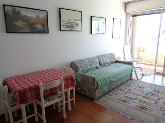 Bedroom 2, appartamento sul mare Massasso, Imperia
