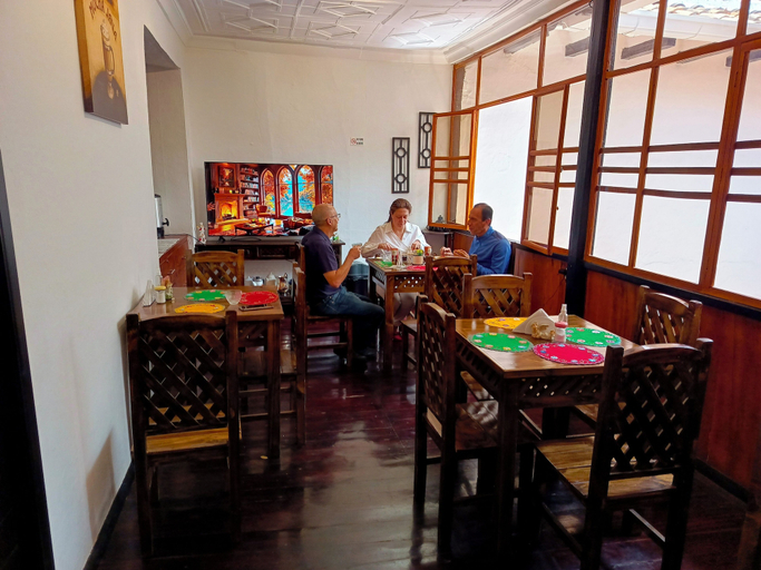 Food & Drinks 4, El Renacimiento, Cuenca