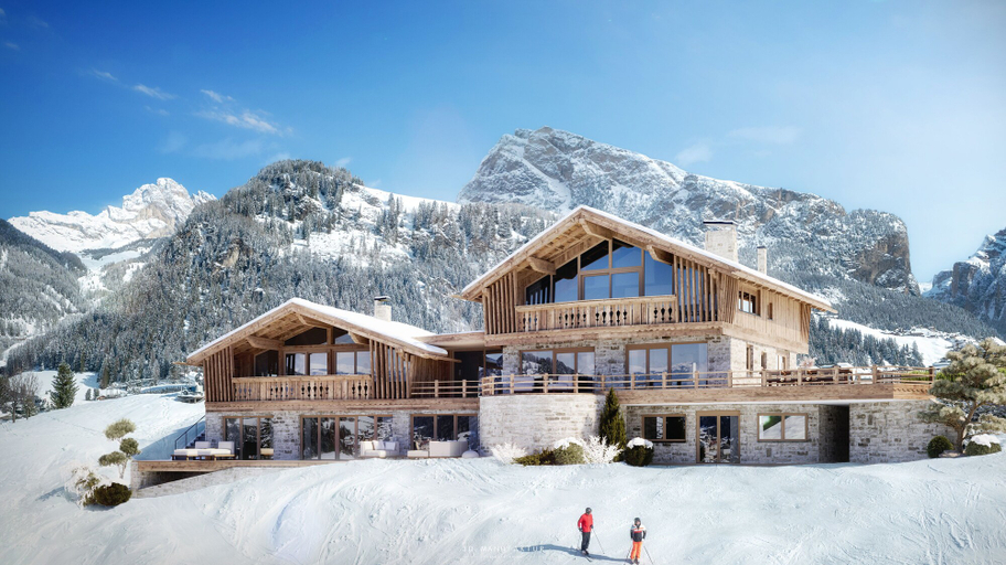 Exterior & Views