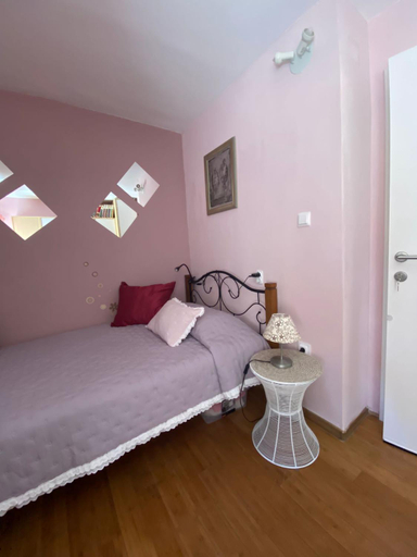 Others 4, Cosy accommodation in the center of Split, Split