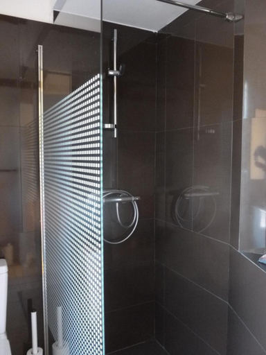 Bathroom 3, Le Jas Du Colombier, Alpes-de-Haute-Provence