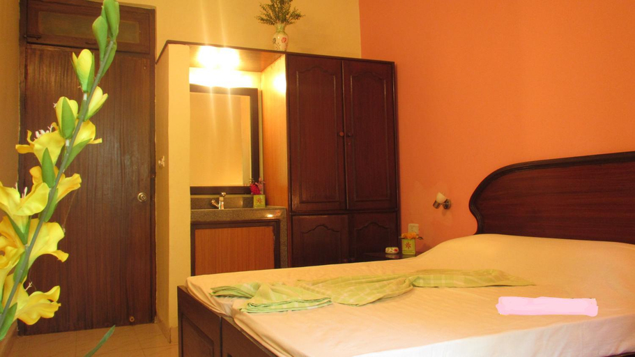Bedroom 12