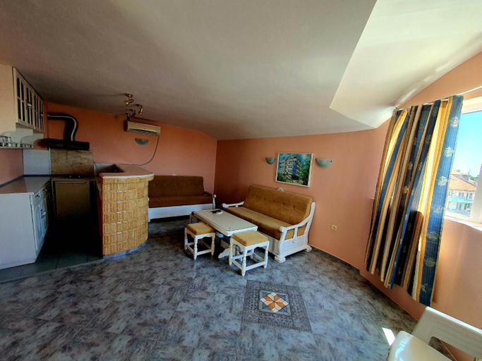 Others 4, Family Hotel Paros 2, Pomorie