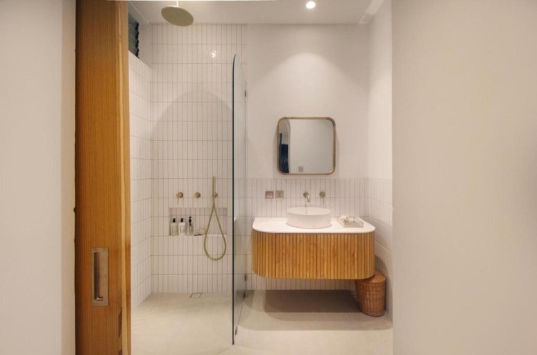 Bathroom 5, Jipsi Villas Canggu Bali, Badung