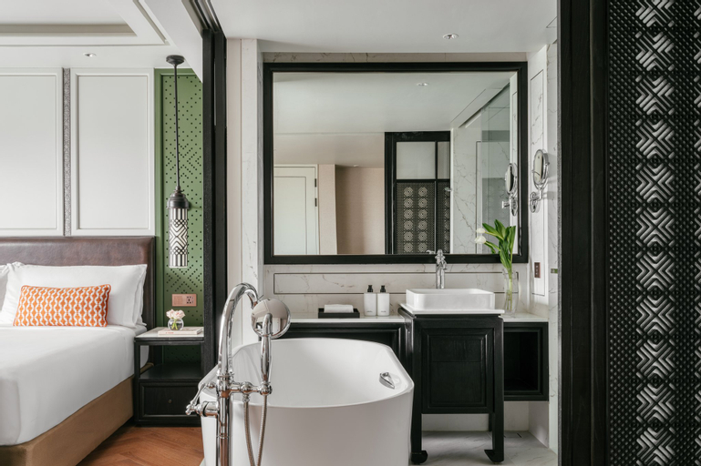 Bathroom 4