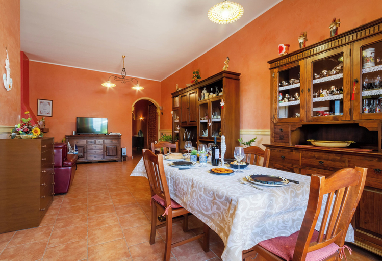 Food & Drinks, Luxury Private Villa With Garden, Lecce
