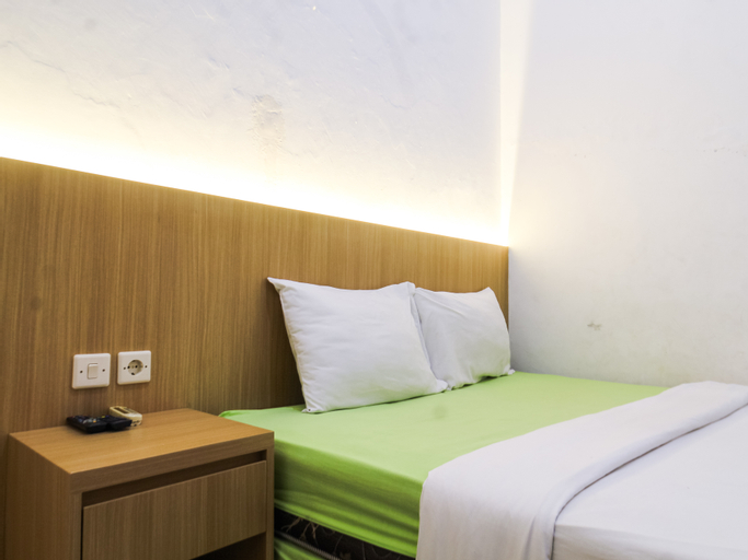 Bedroom 12