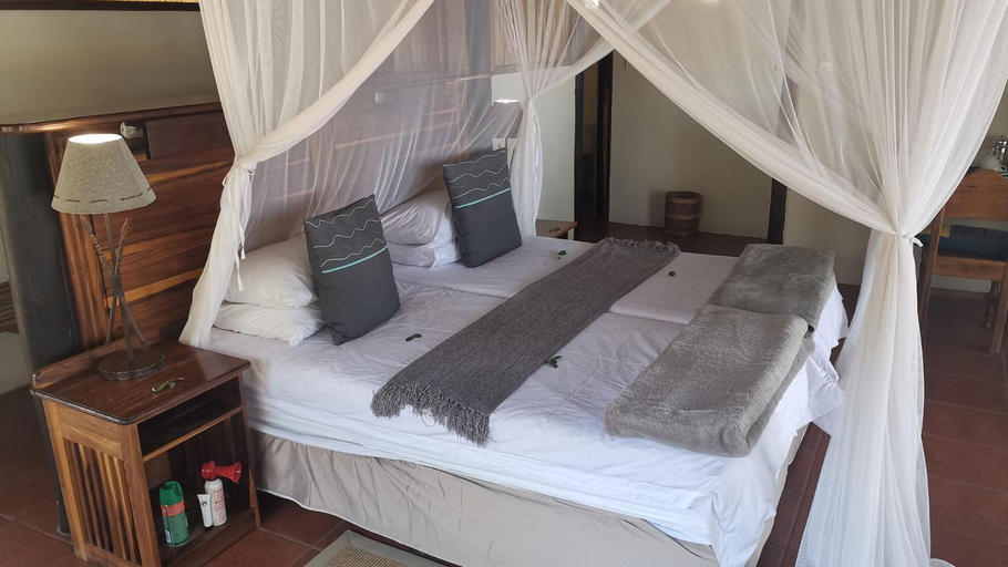 Others 4, Lianshulu Lodge, Linyandi