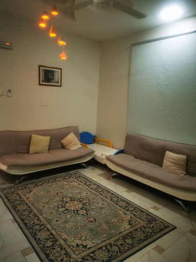 Others 3, Chalet in, Izki