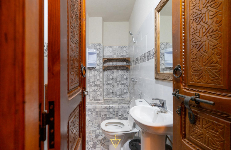 Bathroom 2, Riad Village, Al Haouz