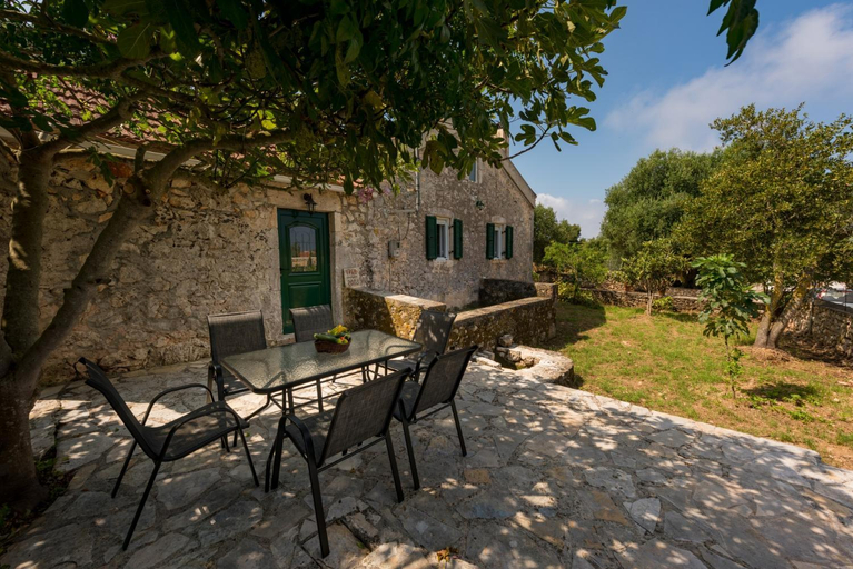 Food & Drinks, Private Villa Demetra 1768 with pool - close to Fiskardo, Ionian Islands