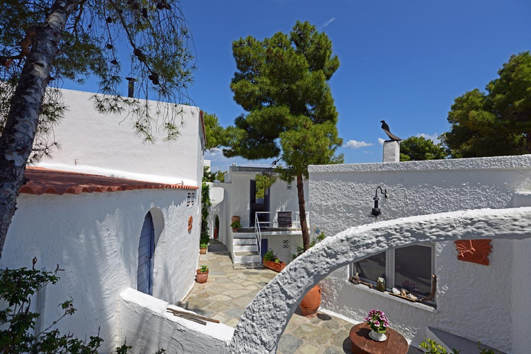 Exterior & Views 1, Rosys Little Village, Attica