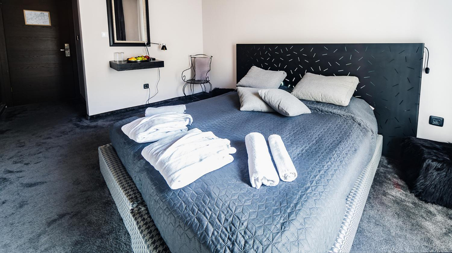 Bedroom 3, Hotel Restaurant & Spa 6aTo, Stolichna