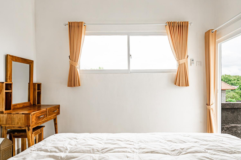 Bedroom 12
