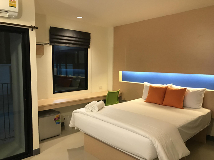 Bedroom 3, The Lephant Hotel, Phunphin