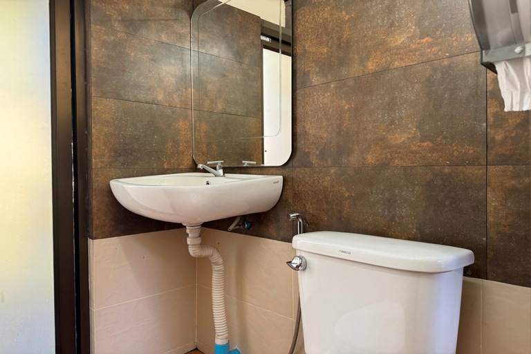 Bathroom 5