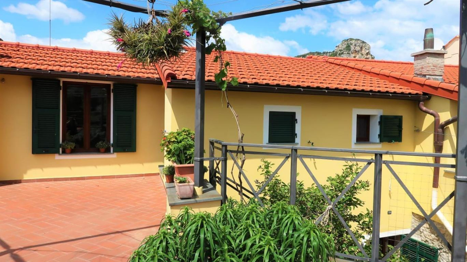 B&B Dalu, Savona