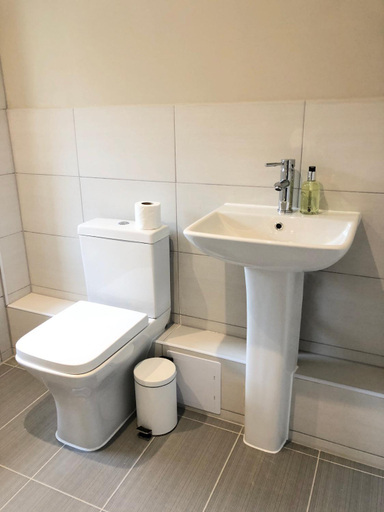 Others 5, Stylish Apartments in Victoria & Westminster, London