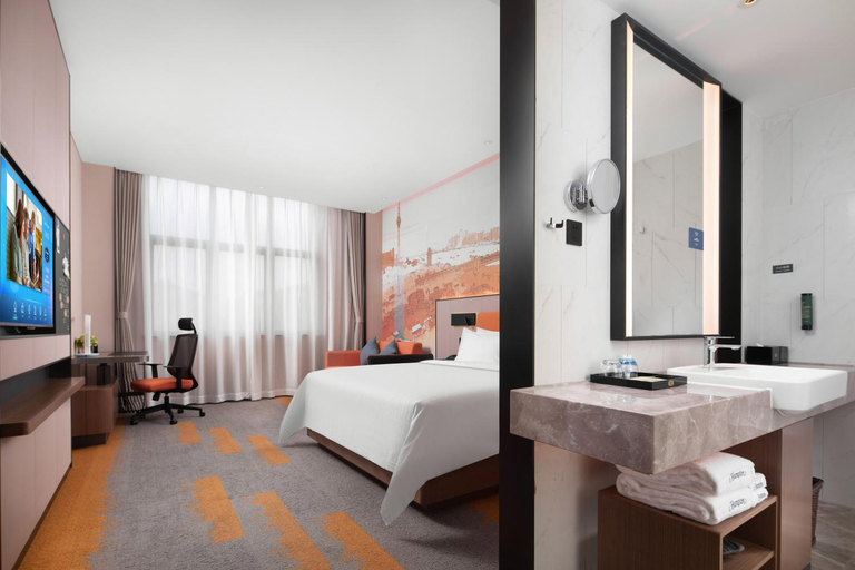 Bedroom 2, Hilton Hotel by Hampton Wuhan Zhongnan Street Branch, Wuhan
