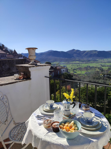 Others 5, Casa Aulivo, dimora storica con vista, Caserta