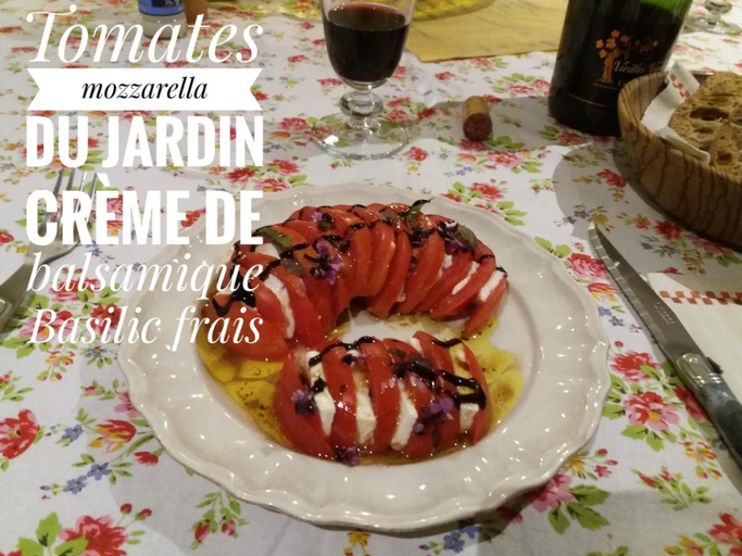 Food & Drinks 4, Gaia, maison d'hotes Verdon, vue feerique, Alpes-de-Haute-Provence