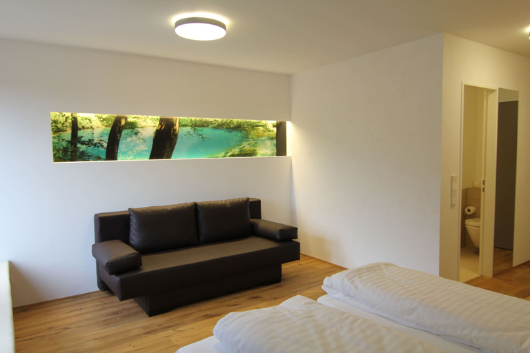 Bedroom 2, Hotel Ochsen, Alb-Donau-Kreis