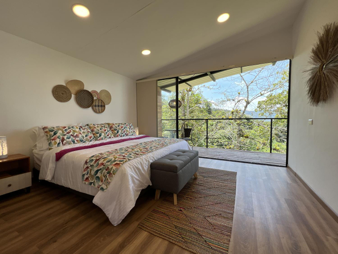 Bedroom, San Felipe Lodge. Birding and Wellness, Santiago de Cali