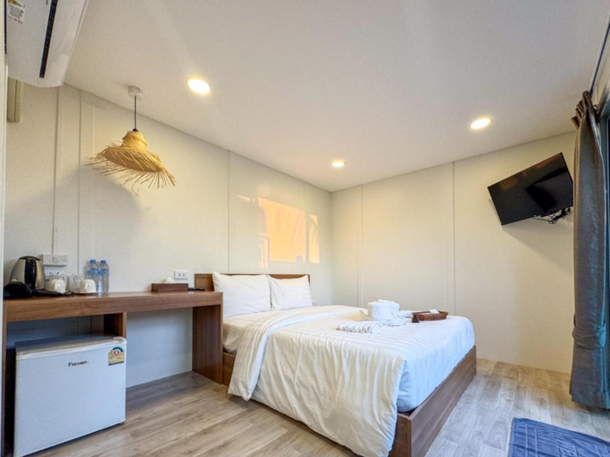 Bedroom 3, Charome Resort, Khlong Yai