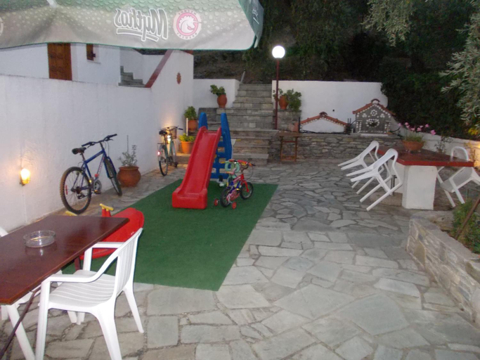 Others 3, Philippos Apartments, Thessaly