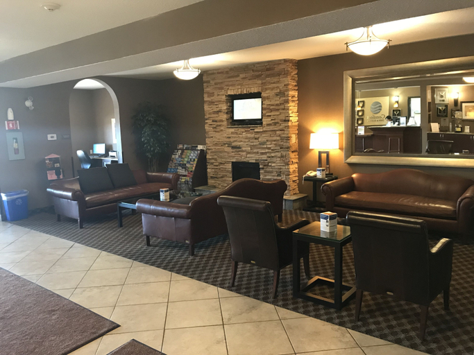 Public Area, Comfort Inn & Suites, Division No. 6