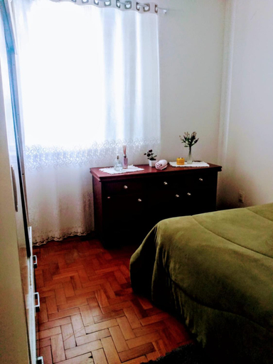 Sport & Beauty 5, Proximo ao Consulado - Quarto Inteiro, Porto Alegre
