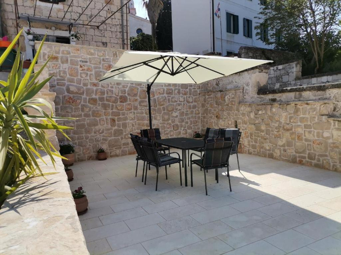 Others 5, Apartments Mediteraneo Rogoznica, Rogoznica