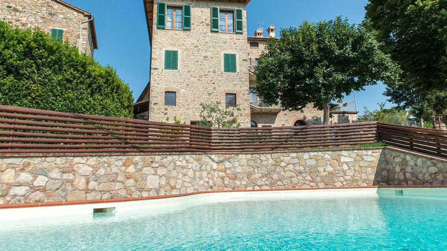 Others 4, Casa Elia 6, Emma Villas, Siena