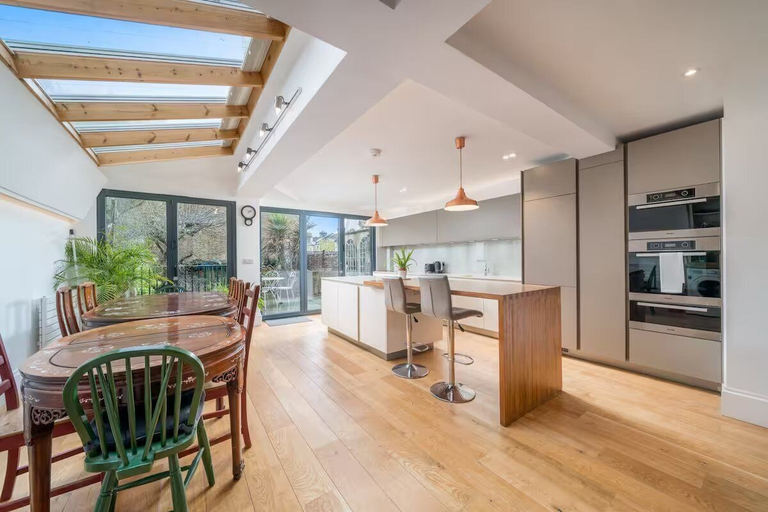 Others 4, Stunning house near Notting Hill, London