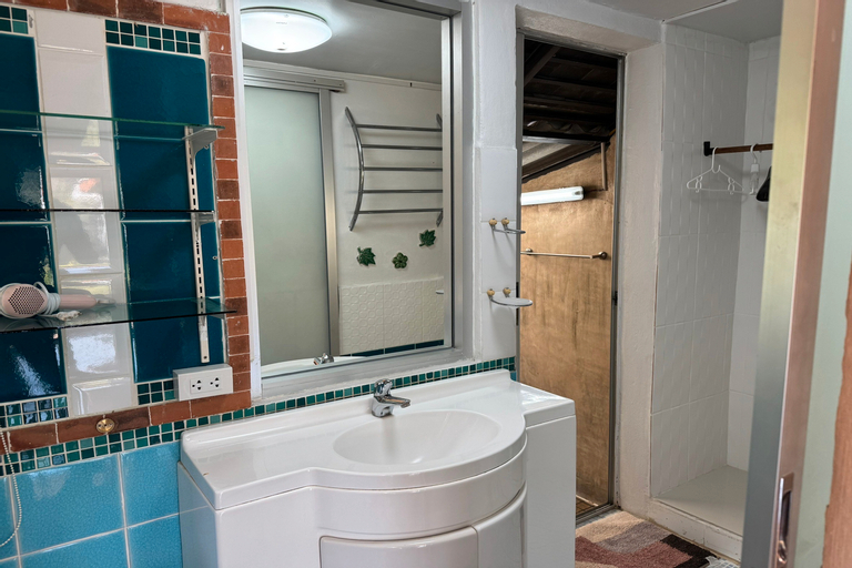 Bathroom 5