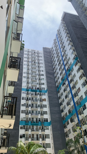 Exterior & Views 1, Jardin Apartemen by Ridho Hallo Tidur, Bandung